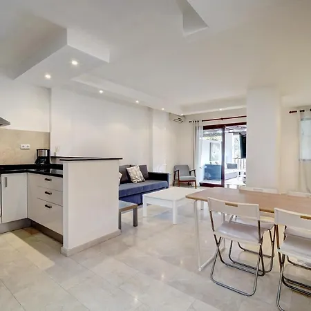 Modern Golden Mile Apartamento