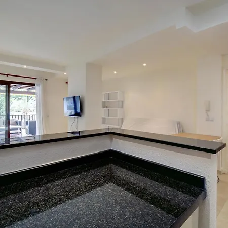 Apartment Modern Golden Mile *